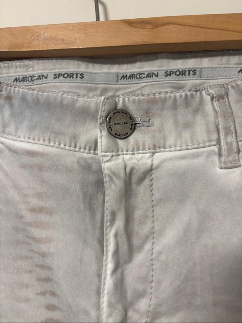 Marc Cain Light Gray Washed Denim Jeans - Picture 3 of 12